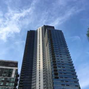 Meet your Posher, Headly